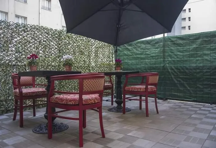 Гостевой дом Central Station Местре