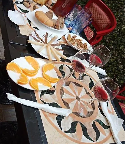 Гостевой дом Central Station Местре